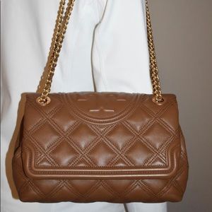 TORY BURCH FLEMING QUILTED SHOULDER BAG IN MOOSE